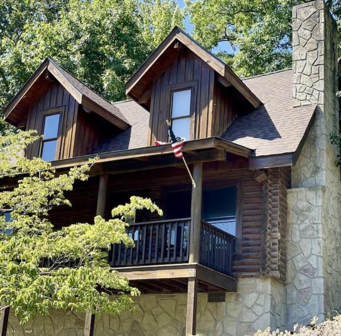 Rustic Black Bear Cabin Pigeon Forge Extérieur photo